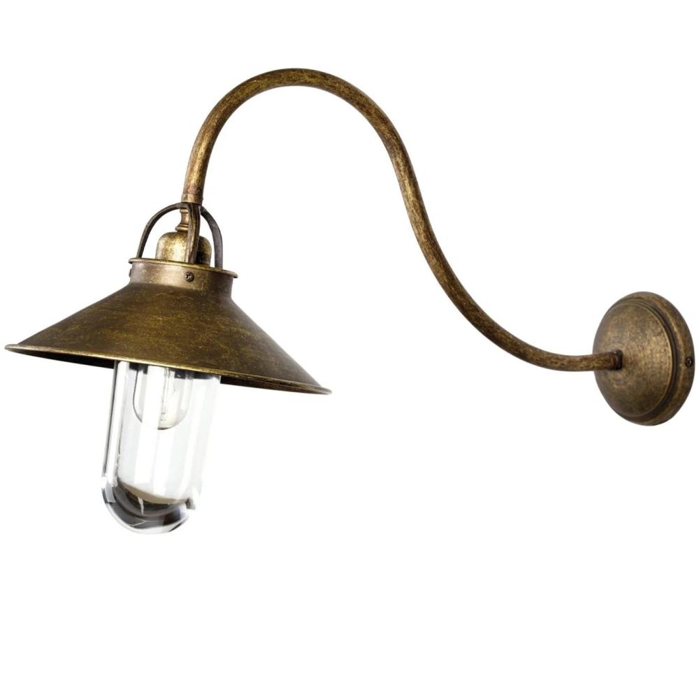 klasicka velka vonkajsia lampa svietnik rustikalny vintage toskansky naladu sedliacky dom anglicky pobrezie vonkajsie vodovzdorny zahradny osvetlenie balatonvidiecka oblast balaton chalupa lampy lameridiana osvetlenie dom stena.jpg